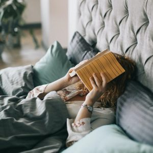 Bedmode24 pexels-slaapkamer-1000