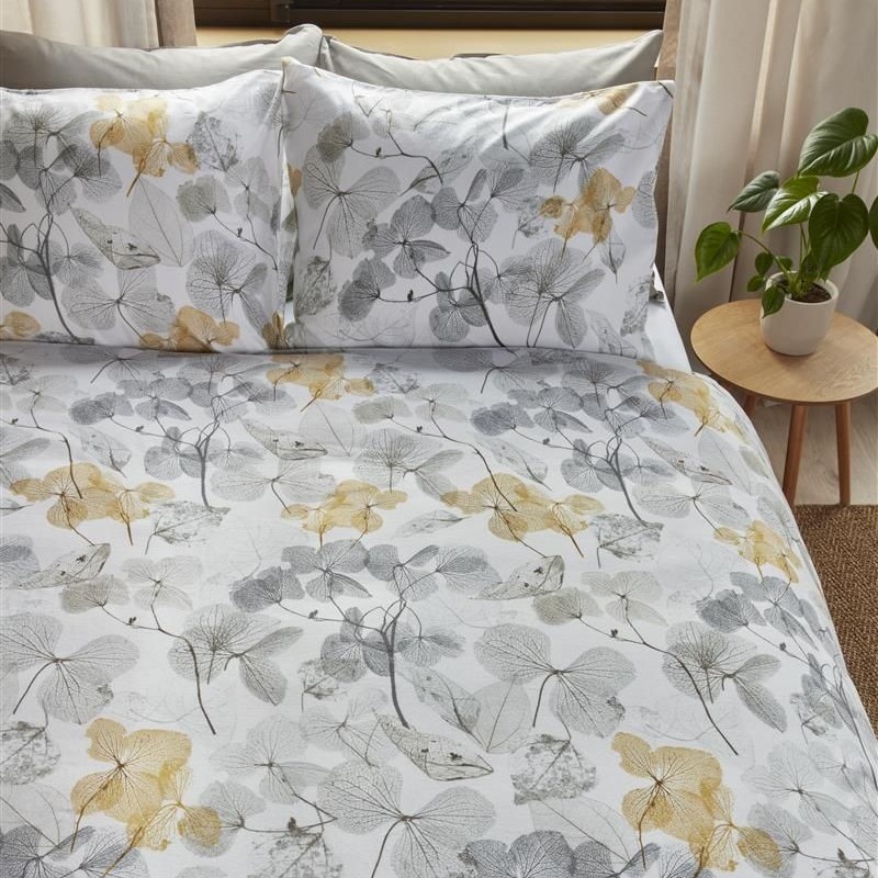 Beddinghouse Foliage Gold Flanel 1 Foliage Gold dekbedovertrek van 100% katoen flanel